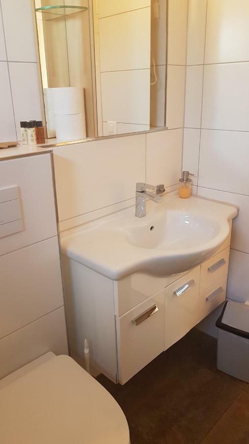 Bellavista Apartment เอมเม็ทเทน ภายนอก รูปภาพ